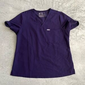 FIGS Large Purple scrub top Technical Collection